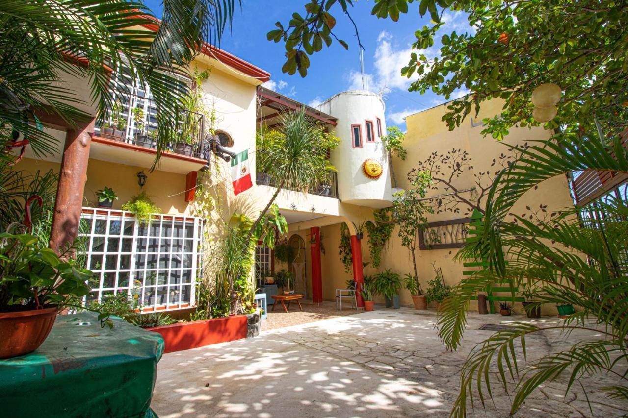 La Casa Del Almendro Hotel Playa del Carmen Exterior photo